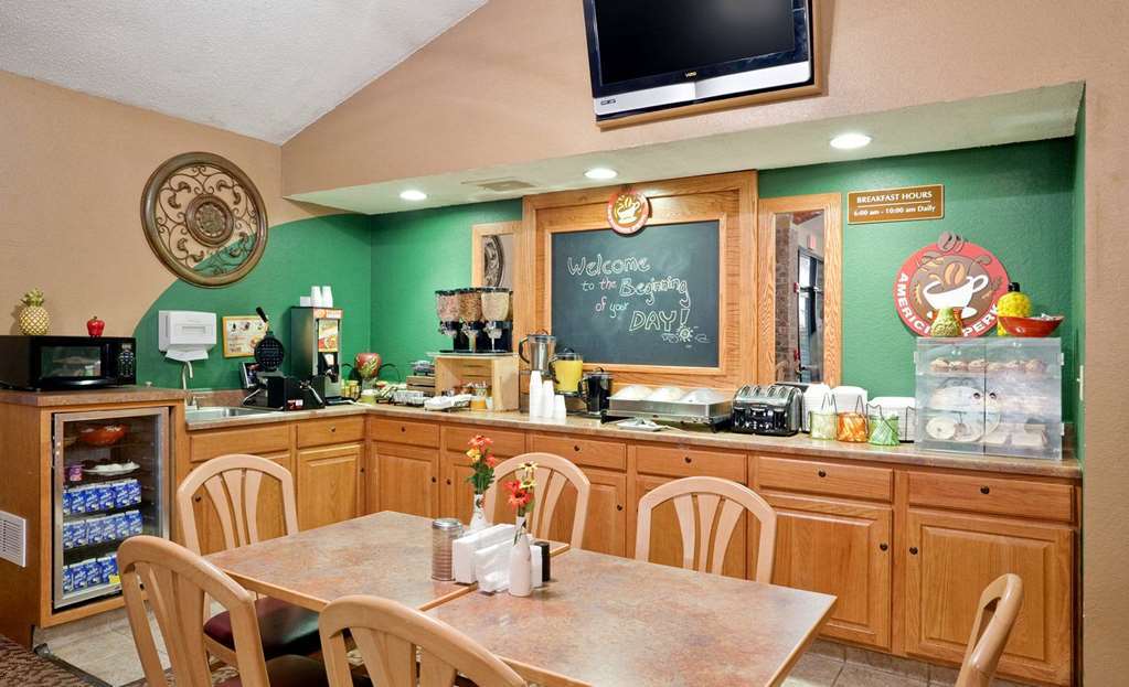 Cobblestone Hotel & Suites - Ladysmith Facilities photo